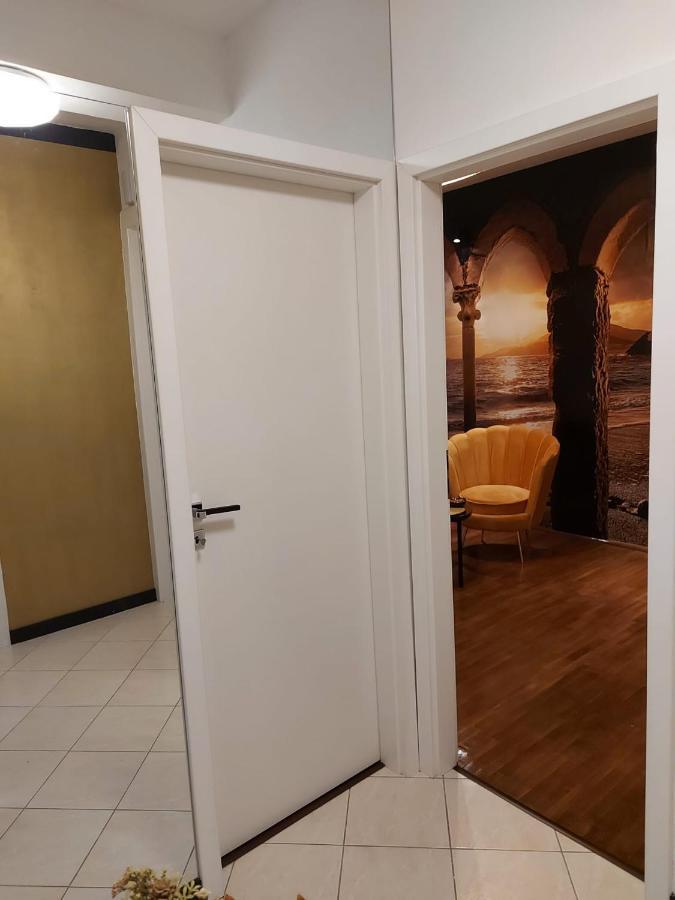 Ferienwohnung Split Luxury Oasis Exterior foto